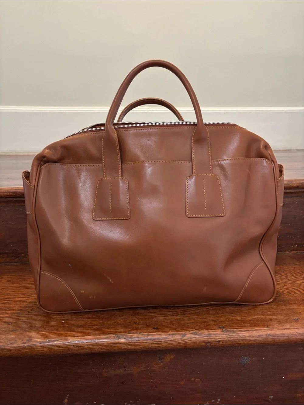 Men's Leather Duffel Bag in Tan - Classic Travel Tote